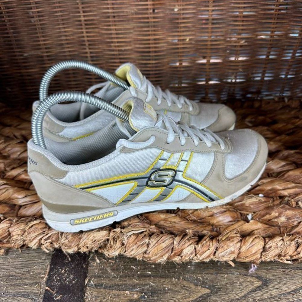 Skechers Sz 7 1/2‎ Women's White Yellow Low Top Sneakers